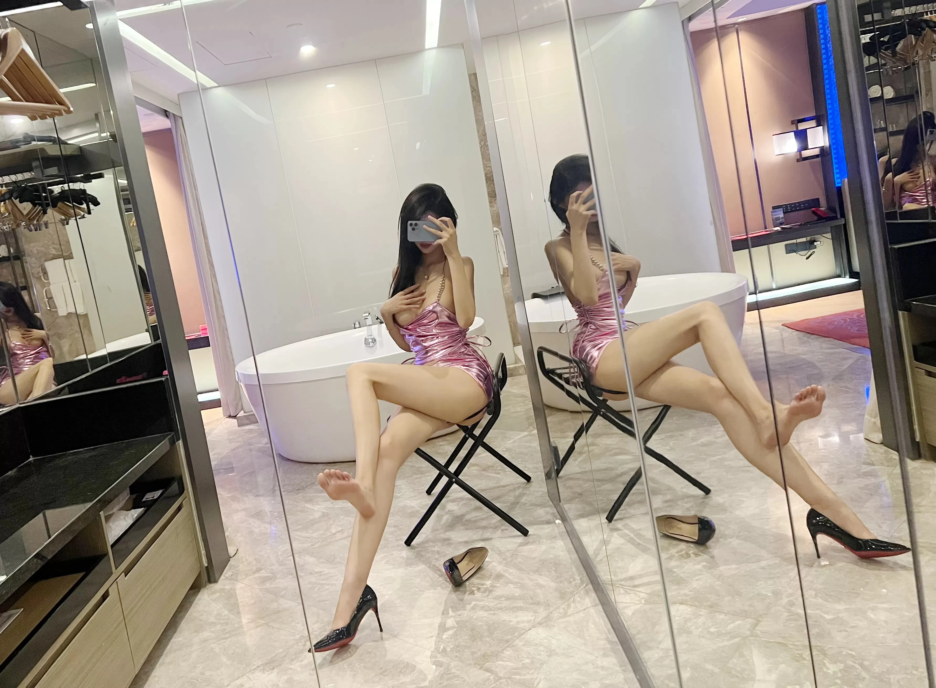 葛征 – 红底高跟 17P